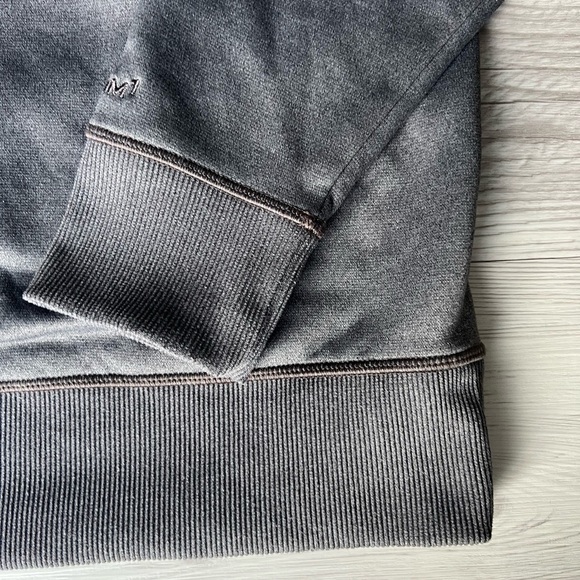 UNDER ARMOUR grey blue sweatshirt size S EUC - Picture 15 of 16